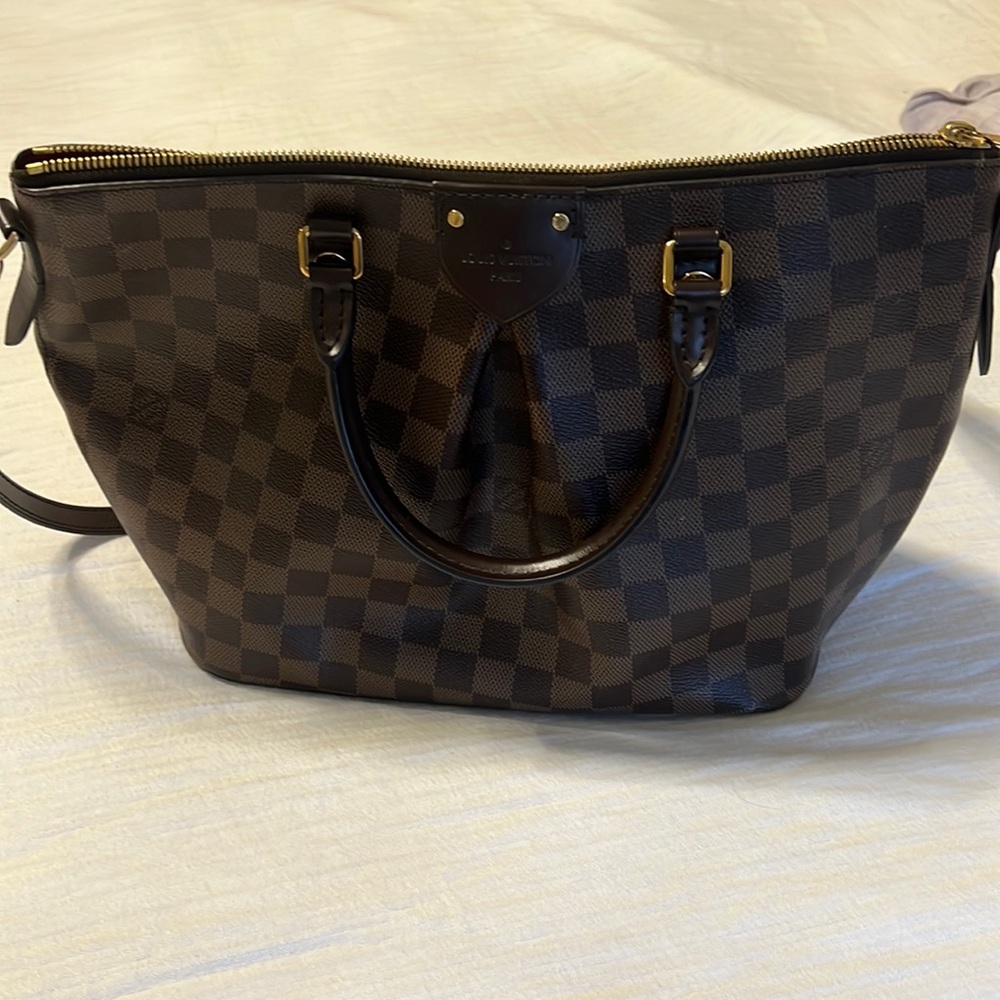 COPY - Louis Vuitton Siena MM worn just couple of times
